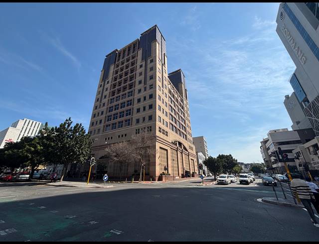 979M² OFFICE TO LET IN CAPE TOWN CITY CENTRE